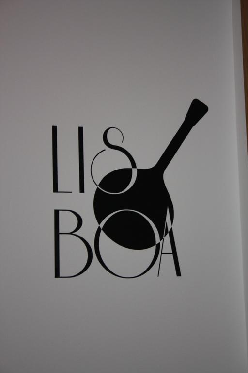 Quionga Heroes House * Lissabon